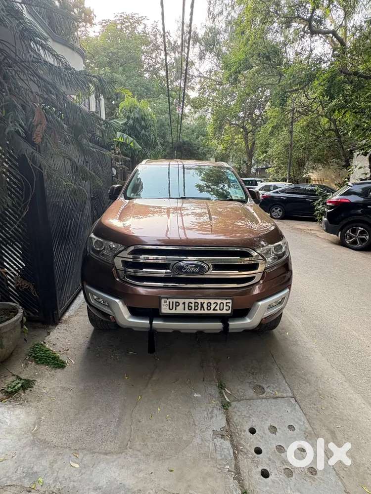 Fully Automatic.  4×4   Ford Endeavour 3.0l