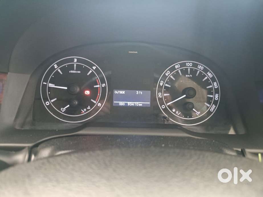 Toyota Innova Crysta 2.4 G Mt 8s, 2018, Diesel