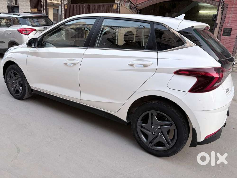 Hyundai I20 Sportz 1.2 Mt, 2023, Petrol