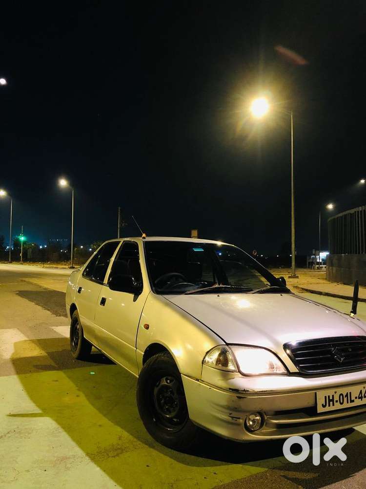 Maruti Suzuki Esteem 2005 Petrol Well Maintained