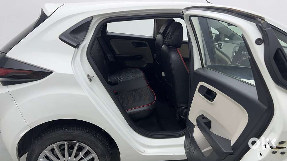 Tata Altroz 1.2 Xt, 2021, Petrol