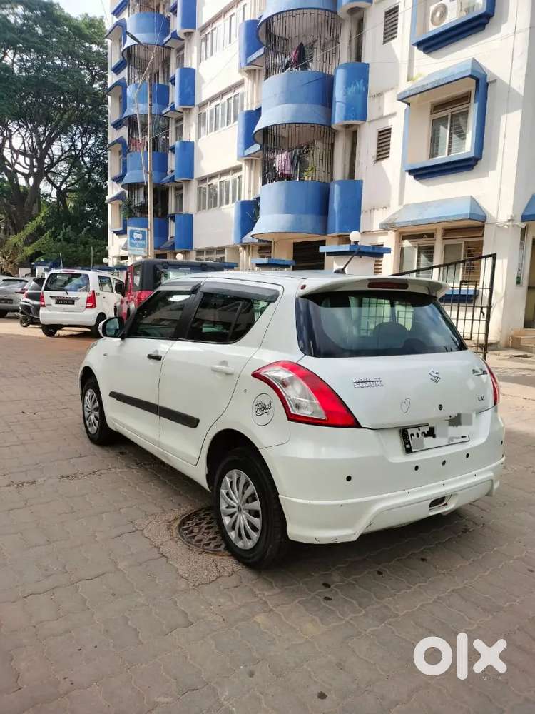 Maruti Suzuki Swift Vxi 2017