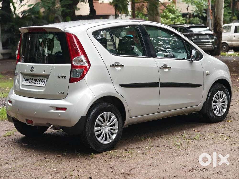 Maruti Suzuki Ritz Vxi, 2012, Petrol