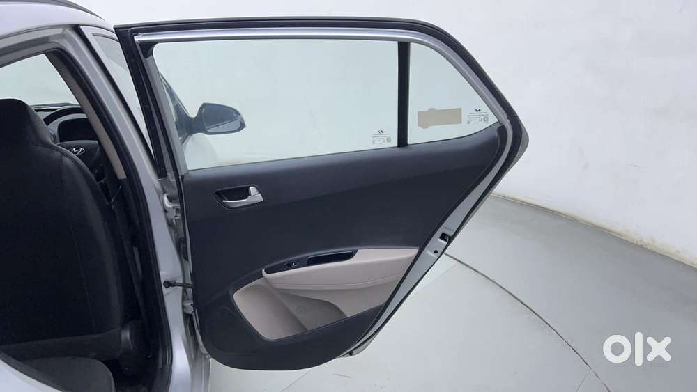 Hyundai Grand I10 1.2 Kappa Asta At Vtvt, 2015, Petrol