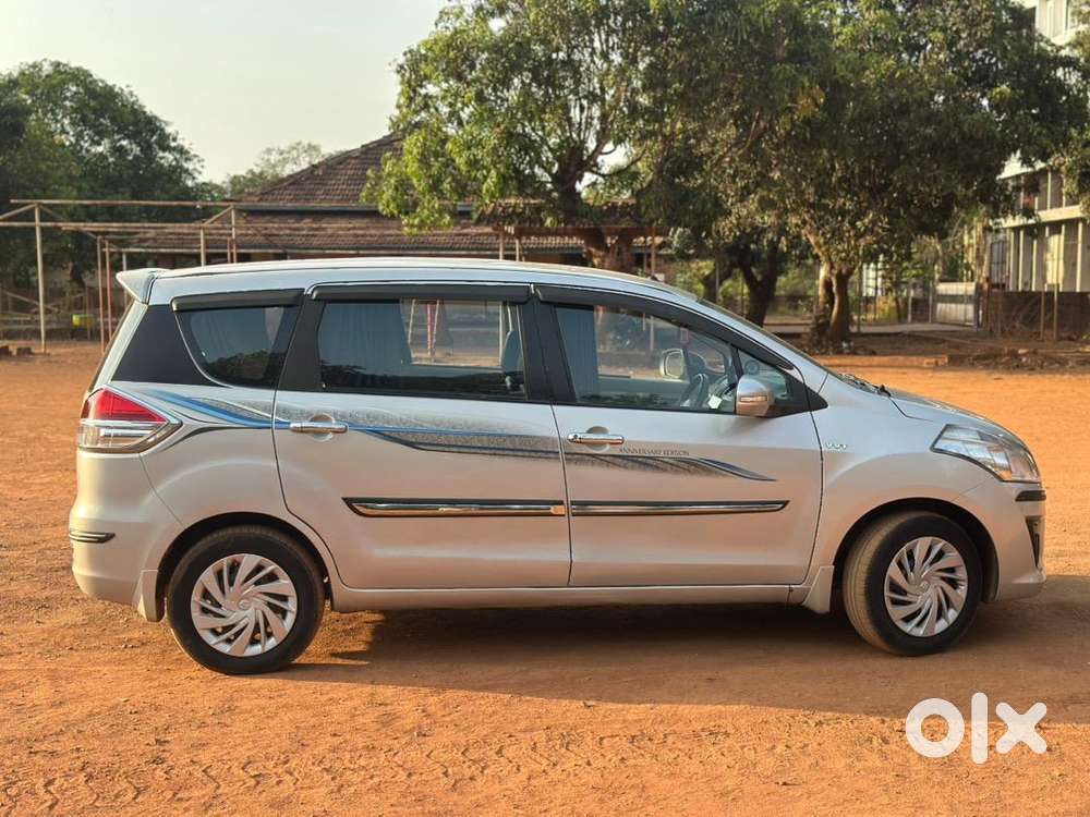 Maruti Suzuki Ertiga 2015 Cng And Petrol.