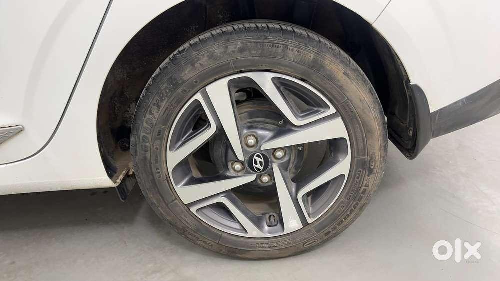 Hyundai Aura Sx 1.2 Petrol, 2022, Petrol