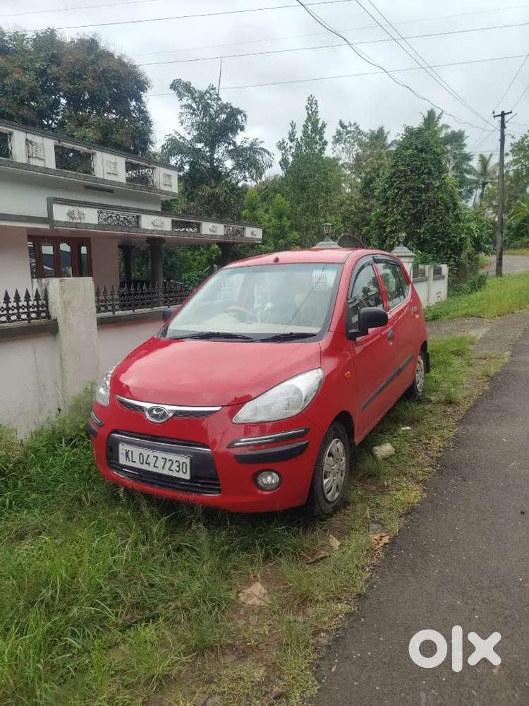 Hyundai I10 2010 Petrol 80000 Km Driven,papers Upto 2030 Sep