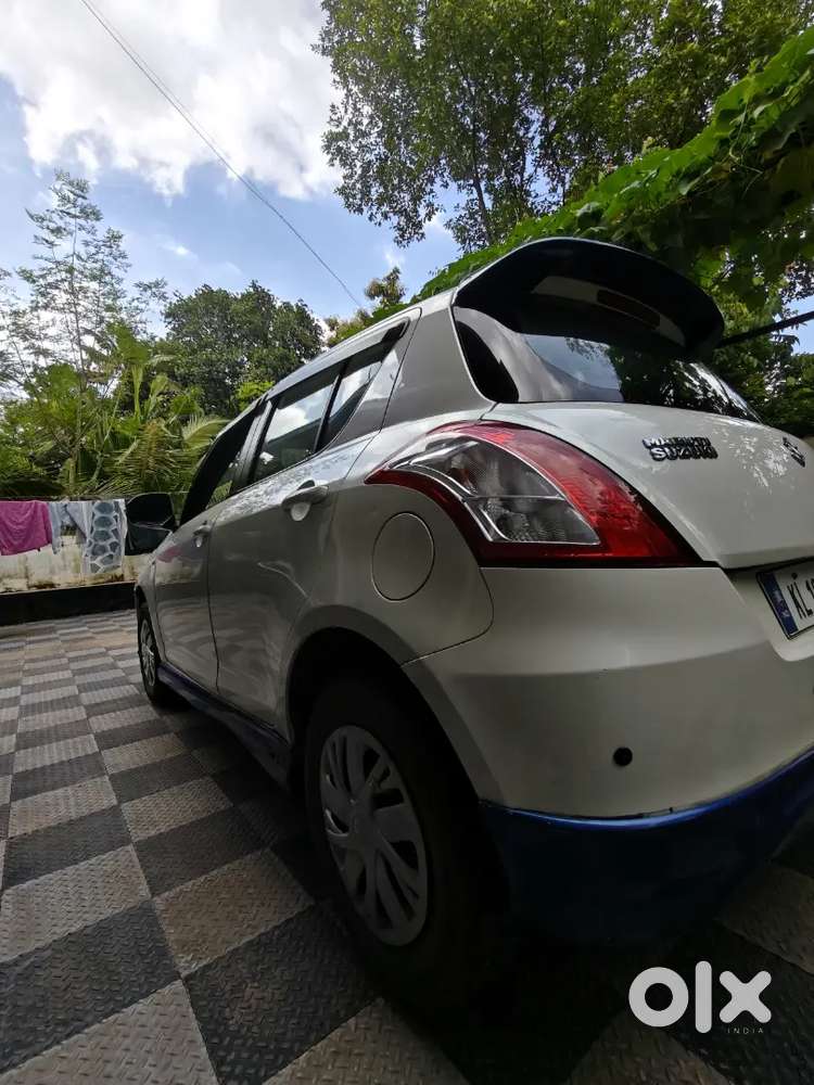 Maruti Swift Vxi 2016 4 Cylinder