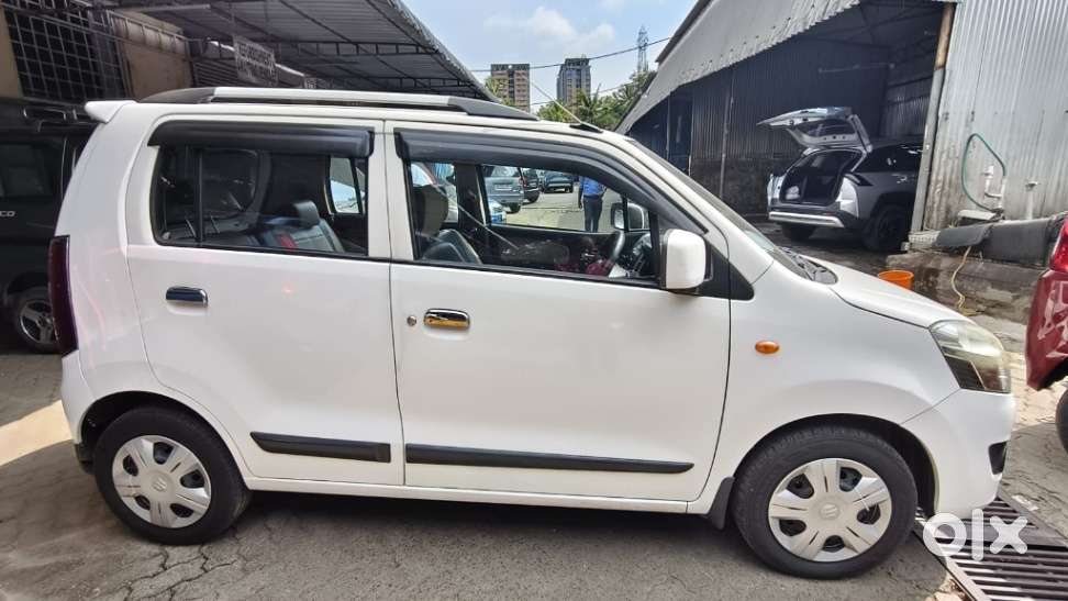 Maruti Suzuki Wagon R Amt Vxi, 2017, Petrol