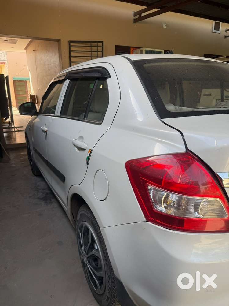 Maruti Suzuki Dzire 2016 Diesel 90000 Km Driven