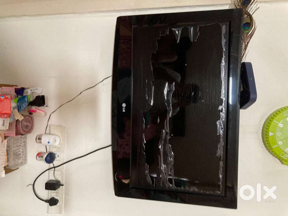 LG 42 inch TV