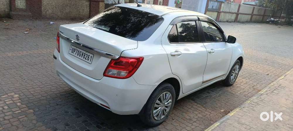 Maruti Suzuki Dzire 1.2 Vxi, 2023, Cng & Hybrids