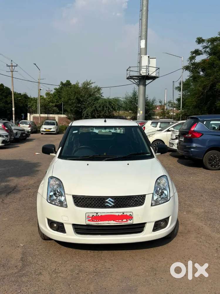 Maruti Suzuki Dzire 2012