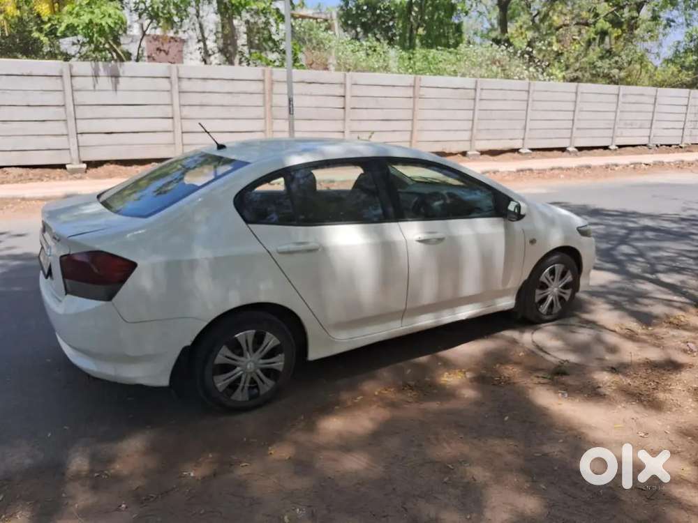 Ac Working Tyres In Good Condition