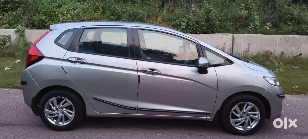 Honda Jazz V Automatic, 2018, Petrol