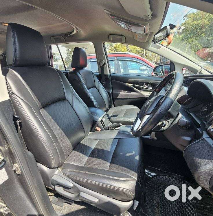 Toyota Innova Crysta 2.4 V, 2019, Diesel
