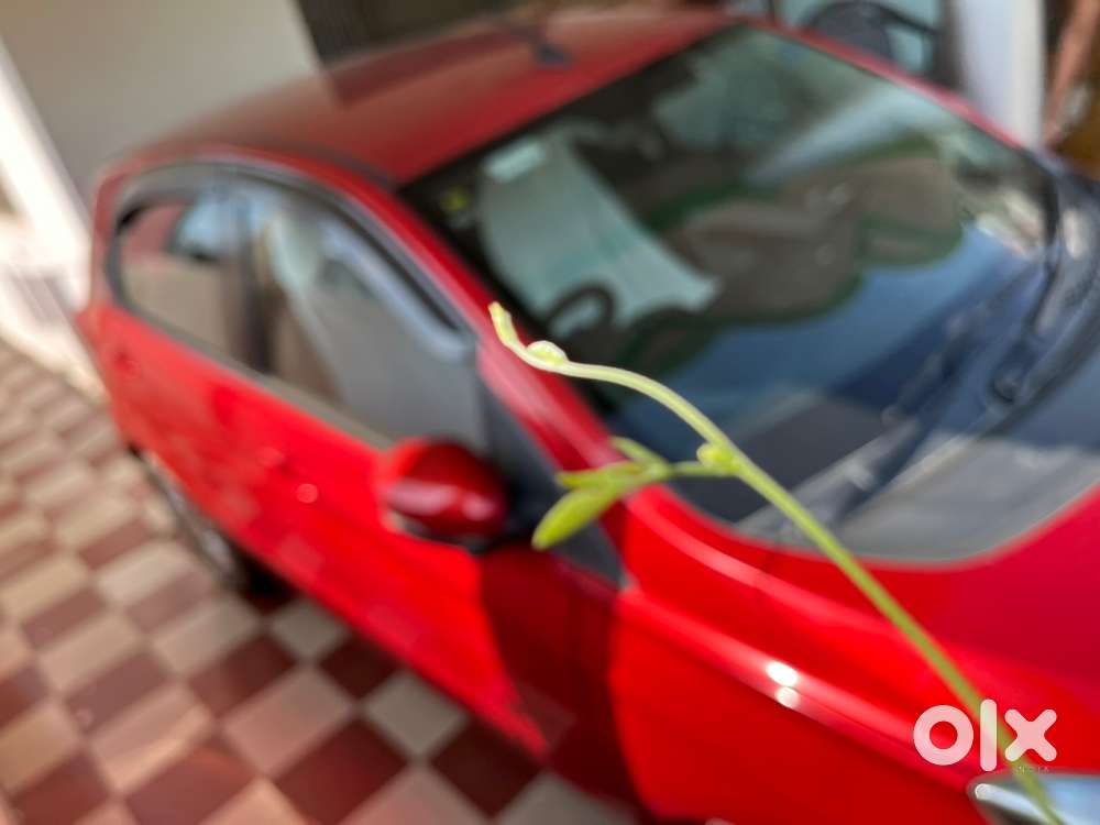 Tata Tiago Petrol 2017