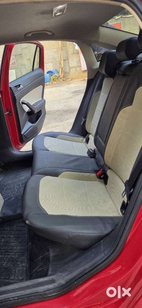 Skoda Slavia Style 1.0l Tsi Mt, 2023, Petrol