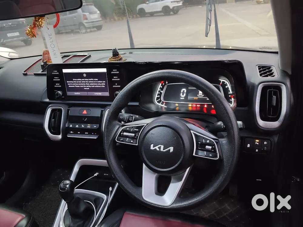 Kia Sonet 1.2 Htk Plus 2024 Model