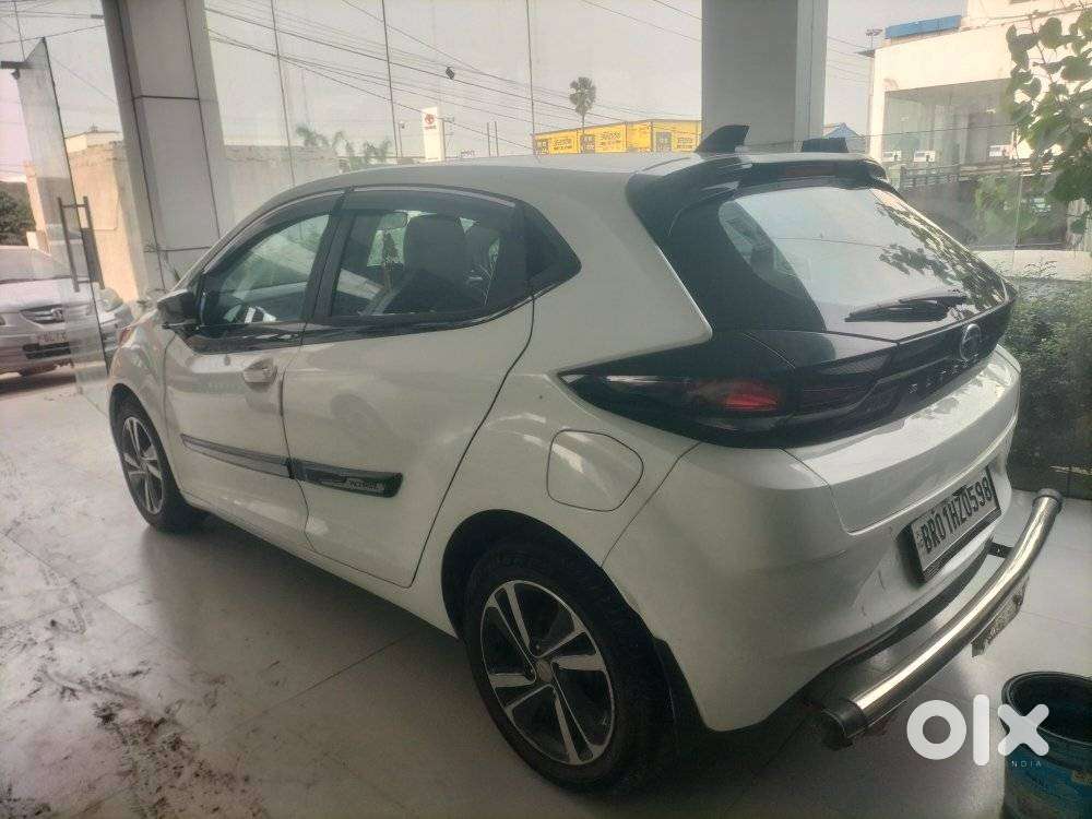 Tata Altroz Xz Plus (s) Icng, 2024, Cng & Hybrids