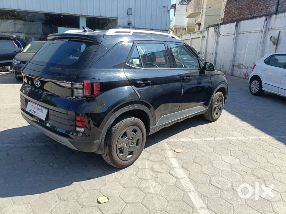 Hyundai Venue Sx, 2025, Petrol