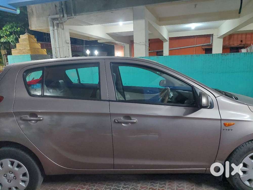Hundai I20 Magna Single Owner Car For Sale