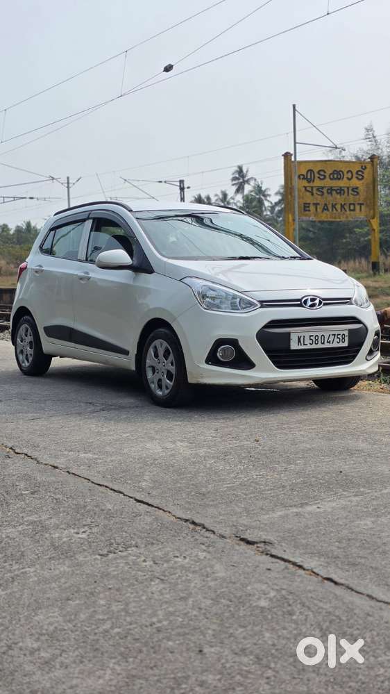 Hyundai Grand I10 Sportz O 1.2, 2015, Petrol