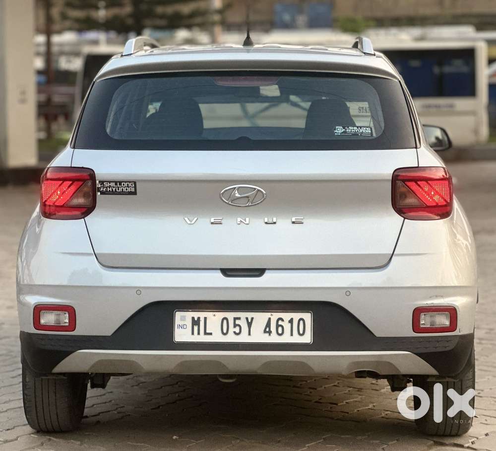 Hyundai Venue S 1.2 Petrol, 2022, Petrol