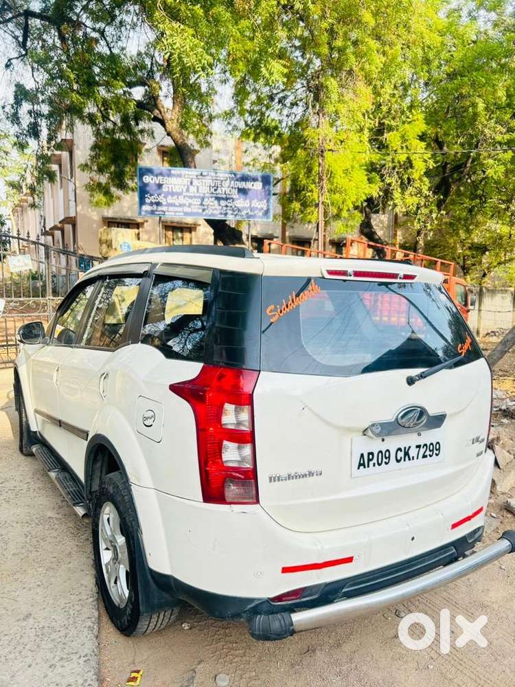 Mahindra Xuv500 Seal Engine 145068 Km Driven