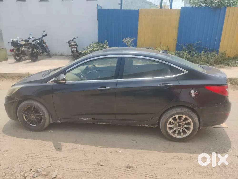 Hyundai Verna 1.6 Sx 2011