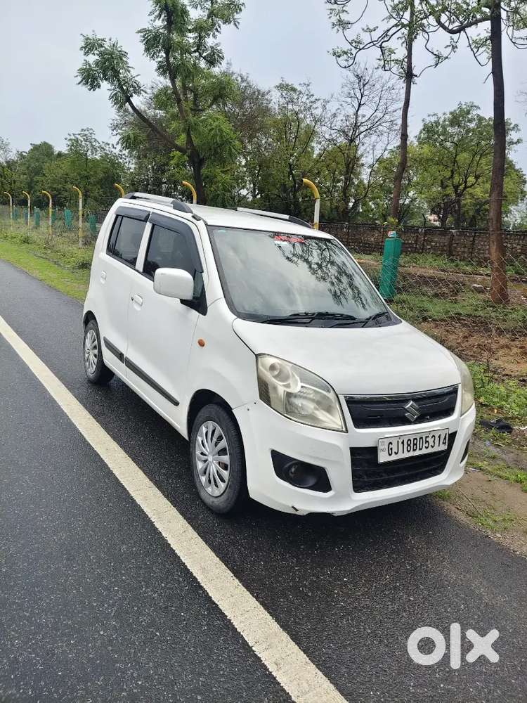 Maruti Suzuki Wagon R, 2015 Variant 1.0