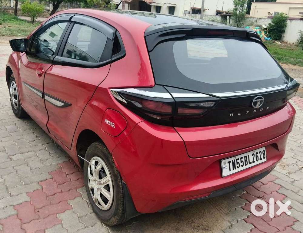 Tata Altroz 1.2 Xe Plus Petrol, 2022, Petrol