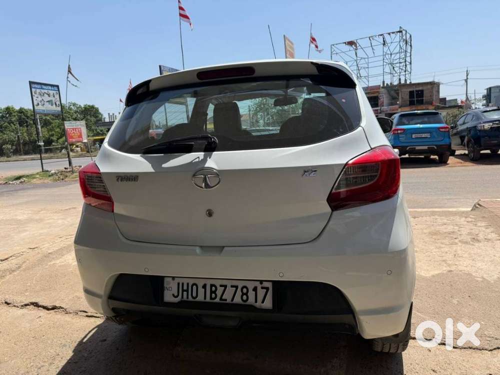 Tata Tiago 1.05 Revotorq Xz, 2016, Petrol