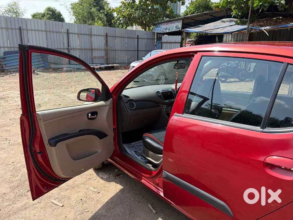 Hyundai I10 2011 Car