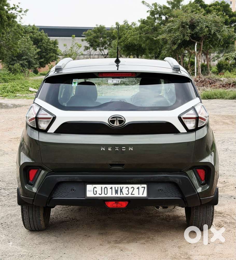 Tata Nexon 1.2 Revotron Xm (s), 2023, Petrol