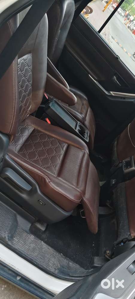 Toyota Innova Hycross 2.0 Zx Hybrid 7 Str, 2023, Petrol