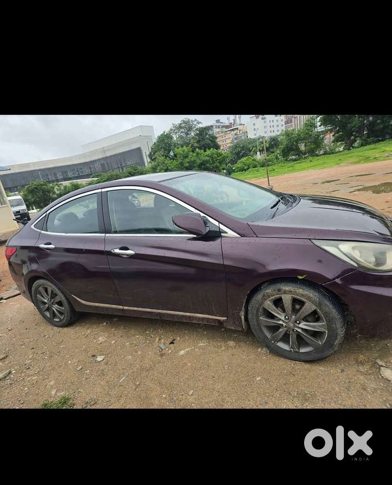 Hyundai Fluidic Verna 2013