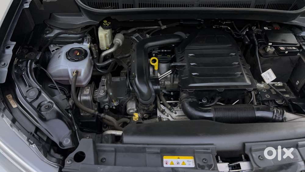 Volkswagen Taigun Topline 1.0 Tsi At (electric Seats), 2022, Petrol