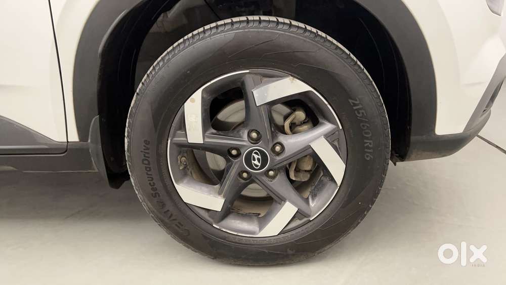 Hyundai Venue Sx Plus Turbo Dct, 2022, Petrol