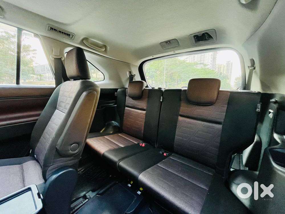 Toyota Innova Hycross, 2024, Petrol