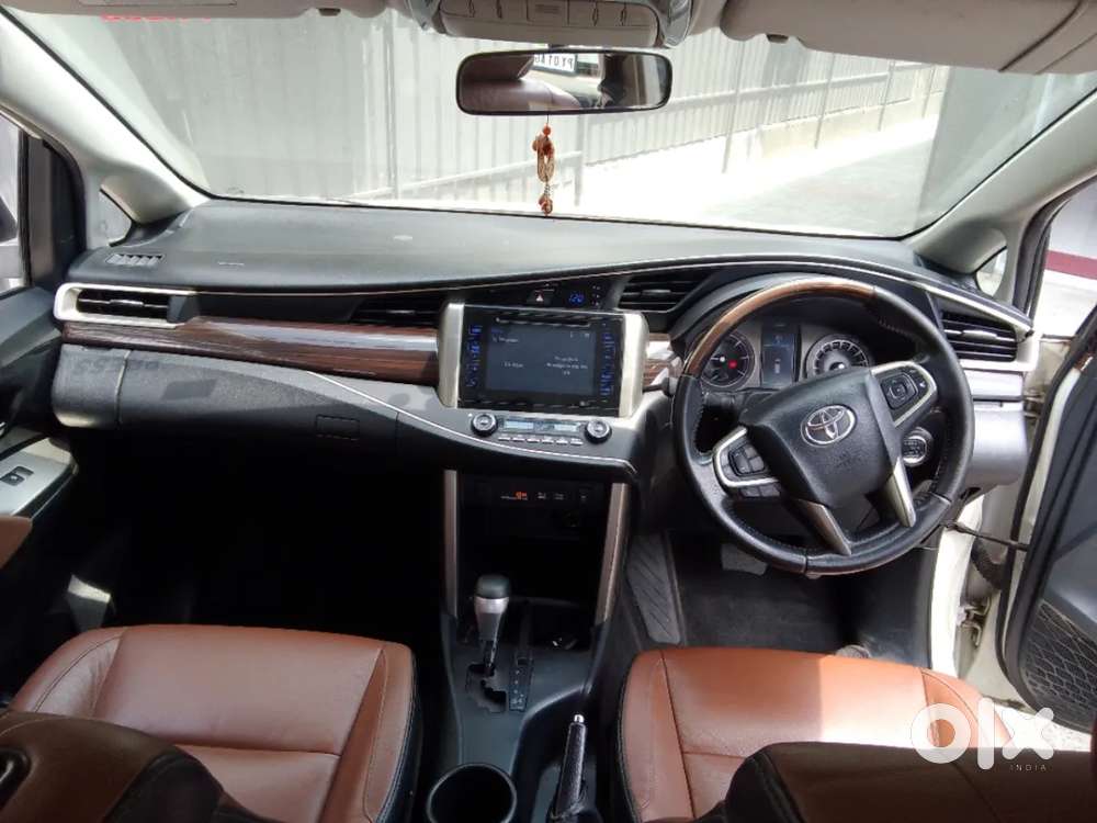 Toyota Innova Crysta [2020-ongoing] 2.7 Zx At 7 Str, 2017, Petrol