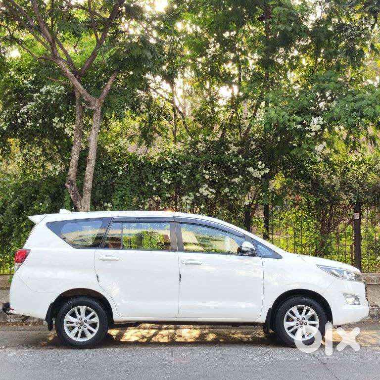 Toyota Innova Crysta G 8 Str, 2017, Diesel