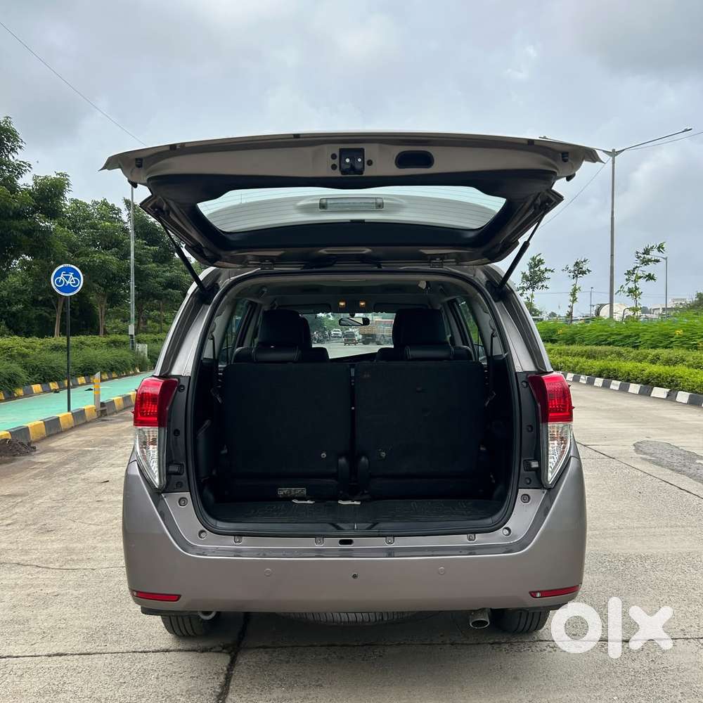 Toyota Innova Crysta 2.8 Gx At 7 Str, 2016, Diesel