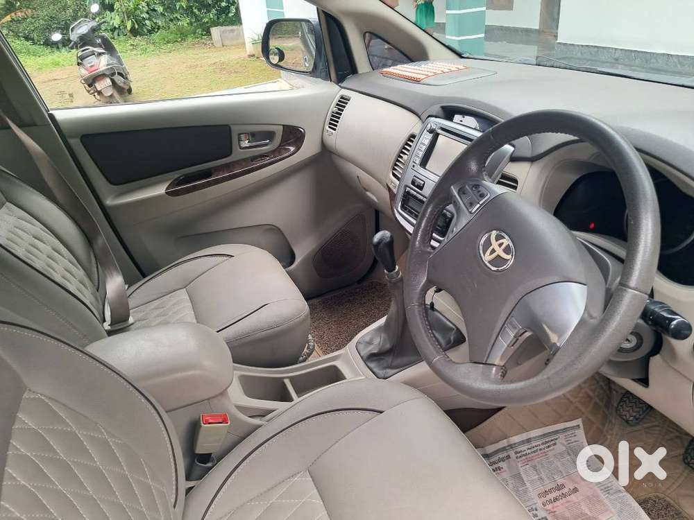 Toyota Innova 2014 Diesel 277600 Km