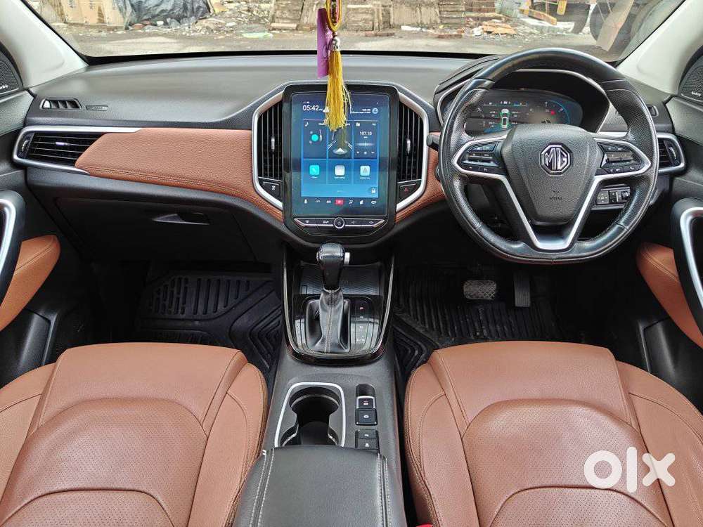 Mg Hector Plus 1.5 Sharp Dct, 2023, Petrol