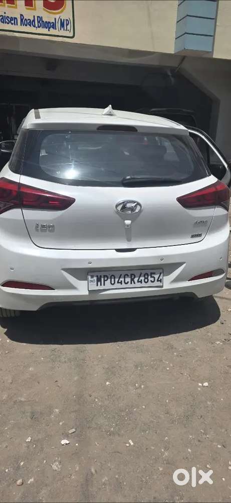 Hyundai I20 2016 Petrol Well Maintained