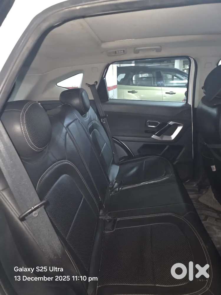 Harrier White Color Full Great Condition