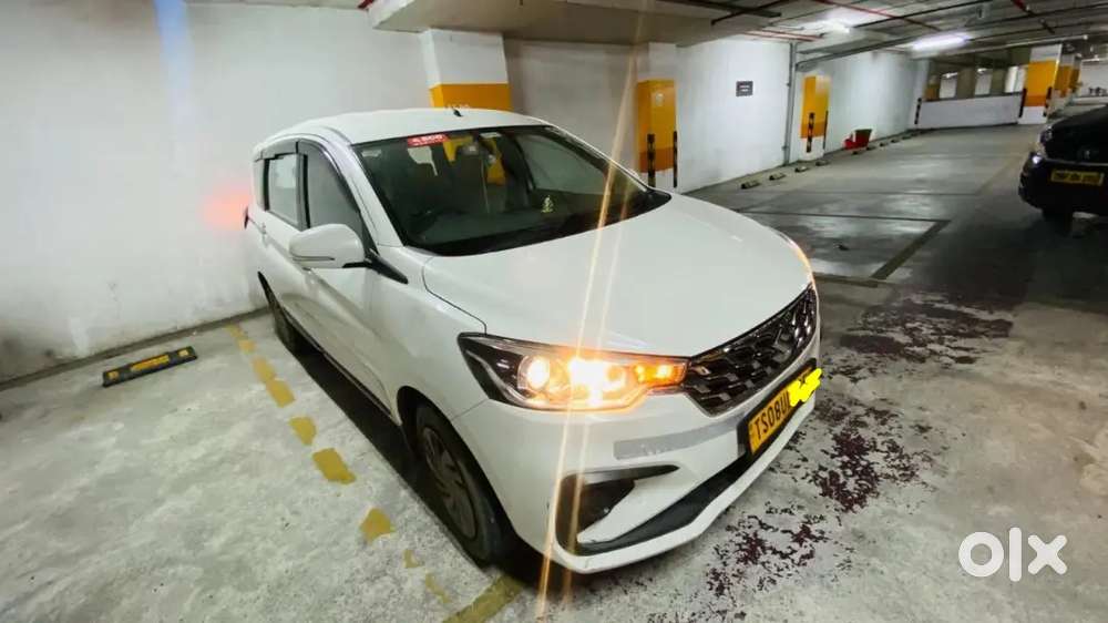 Maruti Suzuki Ertiga 2023 Cng & Hybrids 98700 Km Driven