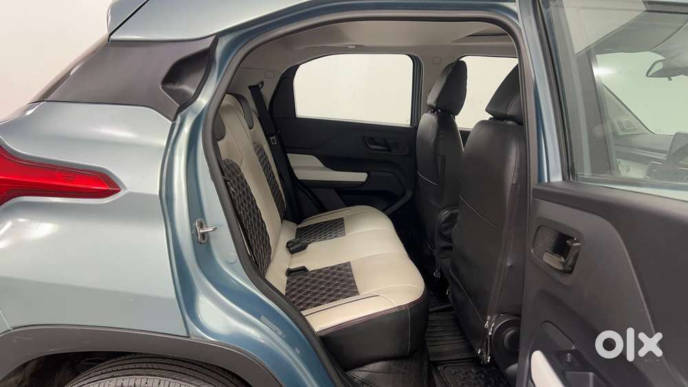 Tata Punch Accomplished Dazzle Sunroof Cng, 2023, Cng & Hybrids