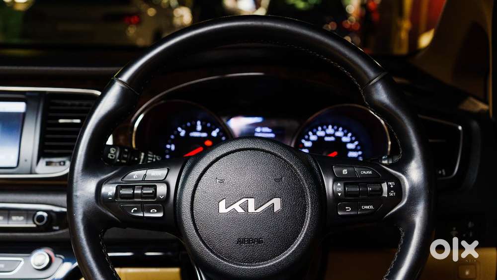 Kia Carnival Limousine Plus 7 Str, 2023, Diesel